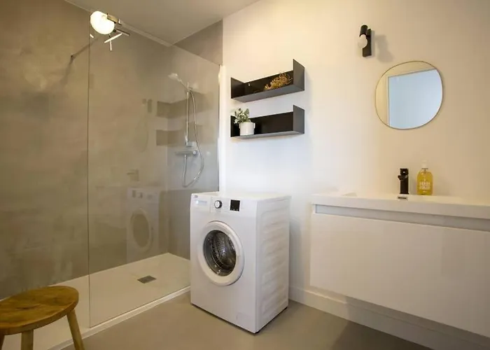 Juan Les Pins, Pres De La *