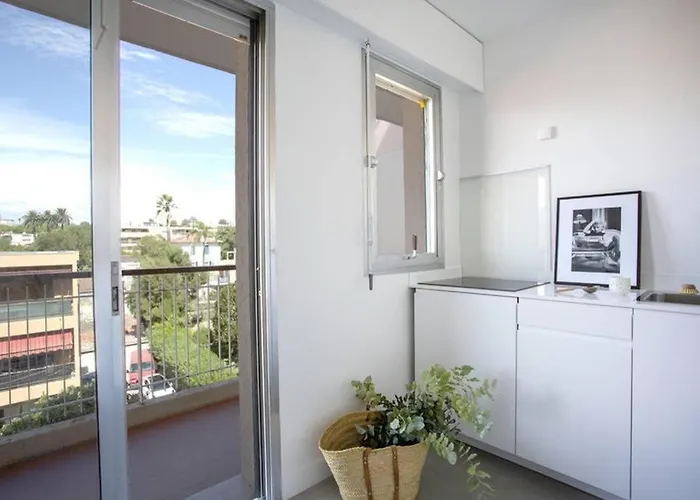 Juan Les Pins, Pres De La * Antibes