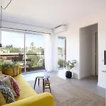 Appartement Juan Les Pins, Près De La *